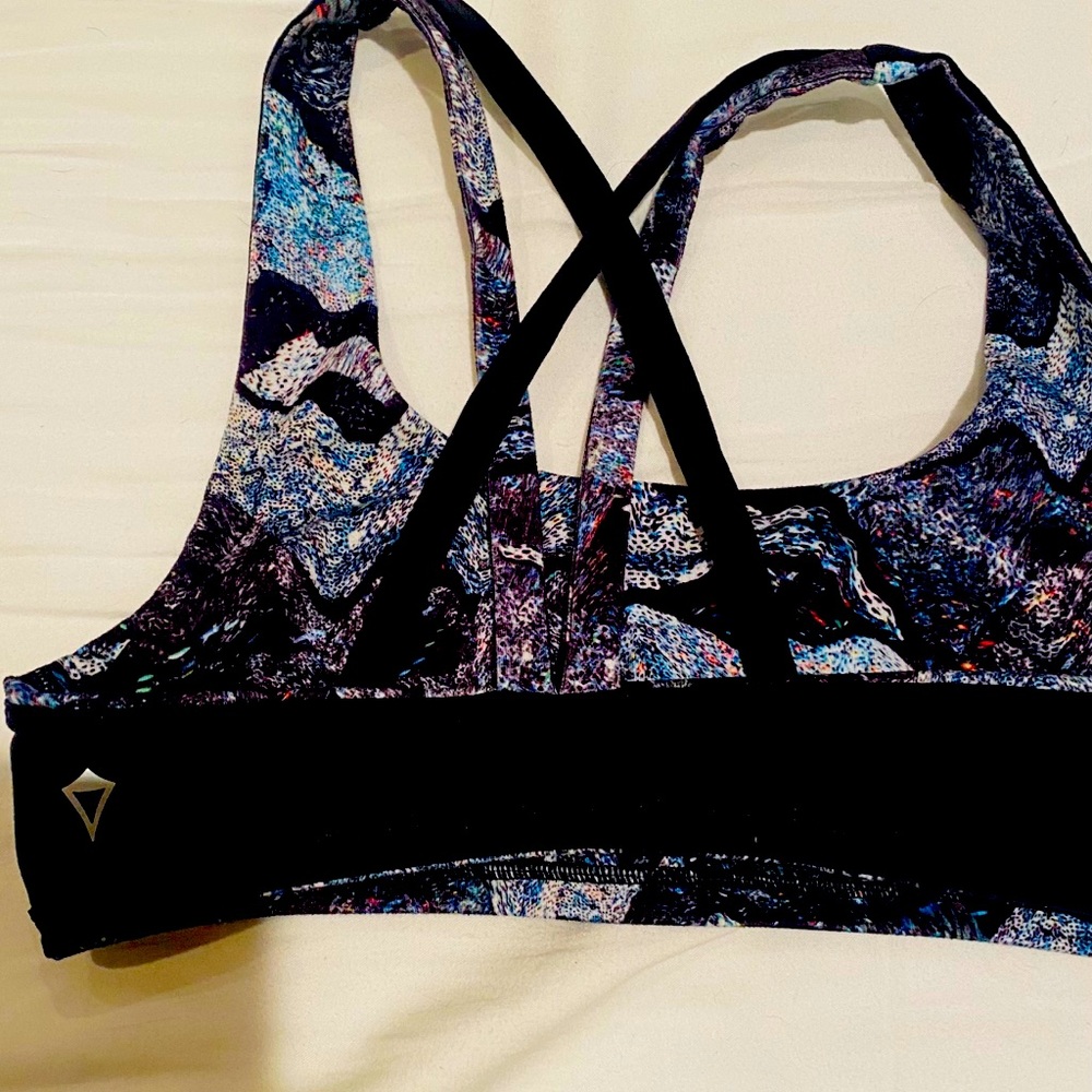 Girls ivivva reversible sports bra